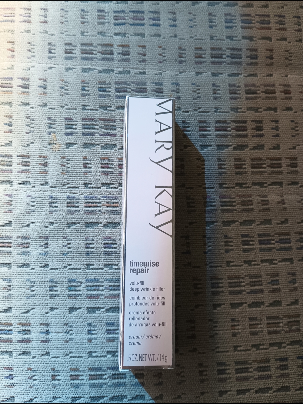 Mary Kay Timewise Repair Deep Wrinkle Filler - White Cream Packaging
